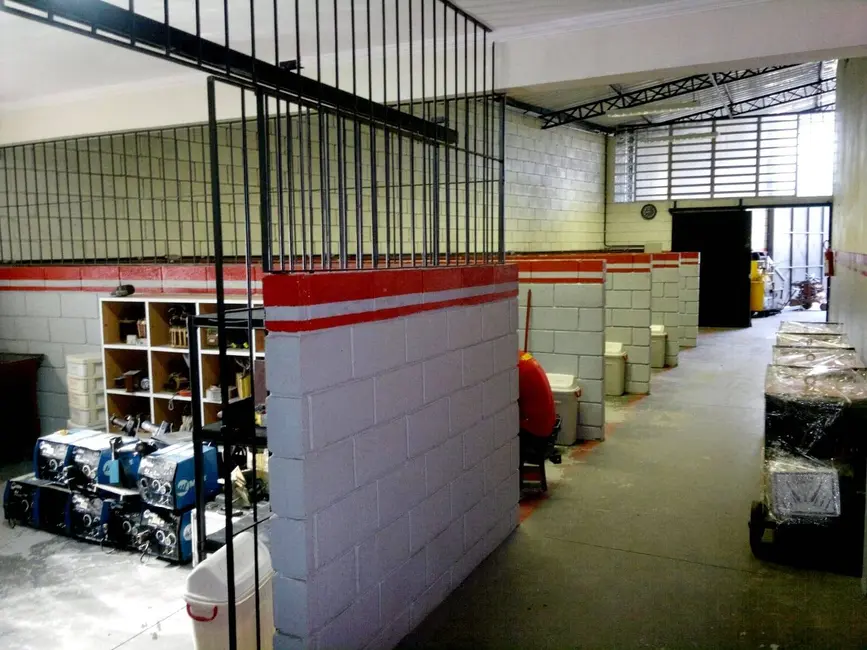 Armazém / Galpão à venda, 417m2 em Jordanópolis, São Paulo - SP - imagem 4 Foto 4 de Armazém / Galpão à venda, 417m2 em Jordanópolis, São Paulo - SP