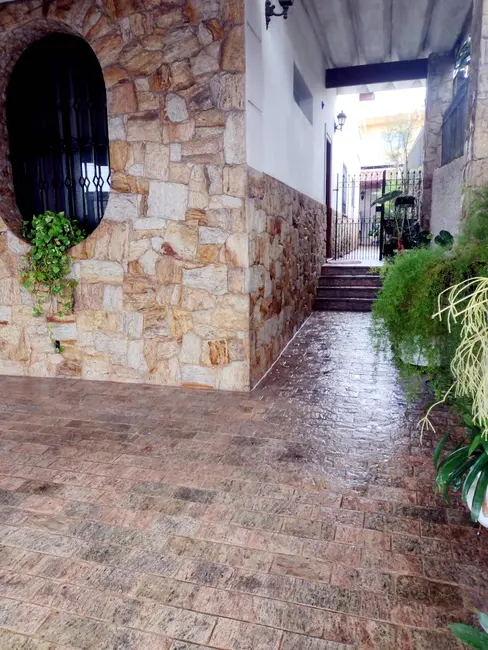 Casa com 3 quartos à venda, 152m2 em Jardim Ipanema (Zona Sul), São Paulo - SP - imagem 1 Foto 1 de Casa com 3 quartos à venda, 152m2 em Jardim Ipanema (Zona Sul), São Paulo - SP