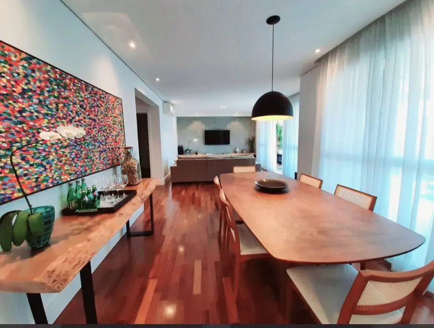 Apartamento com 4 quartos à venda, 200m2 em Vila Andrade, São Paulo - SP - imagem 8 Foto 8 de Apartamento com 4 quartos à venda, 200m2 em Vila Andrade, São Paulo - SP