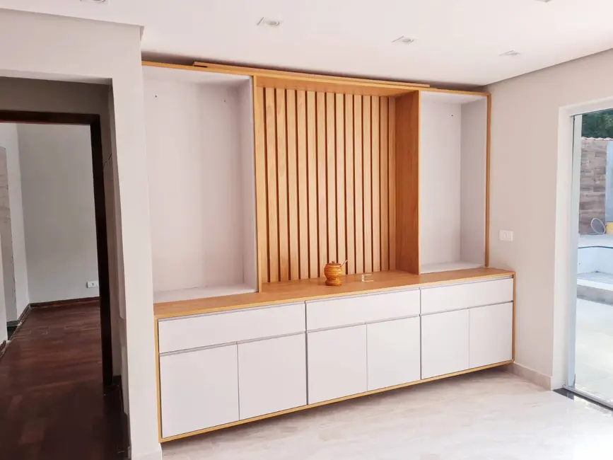 Casa com 4 quartos à venda, 360m2 em Interlagos, São Paulo - SP - imagem 2 Foto 2 de Casa com 4 quartos à venda, 360m2 em Interlagos, São Paulo - SP