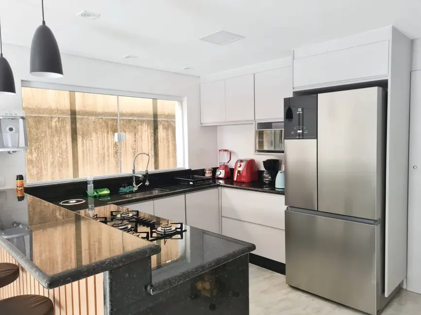 Casa com 4 quartos à venda, 360m2 em Interlagos, São Paulo - SP - imagem 6 Foto 6 de Casa com 4 quartos à venda, 360m2 em Interlagos, São Paulo - SP