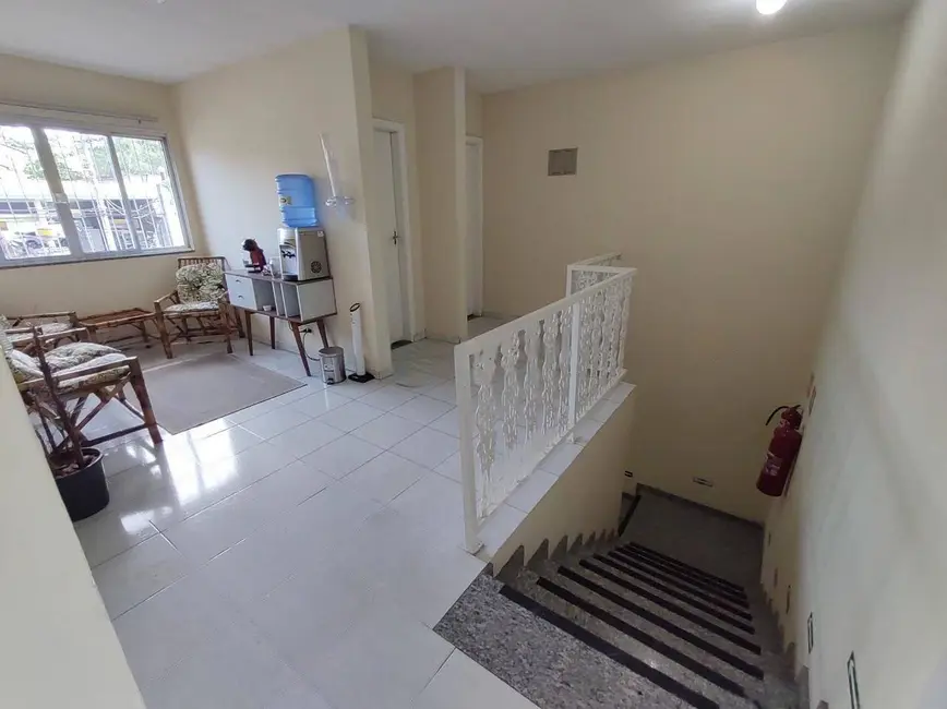 Foto 2 de Sala Comercial à venda, 301m2 em Rio Bonito, São Paulo - SP