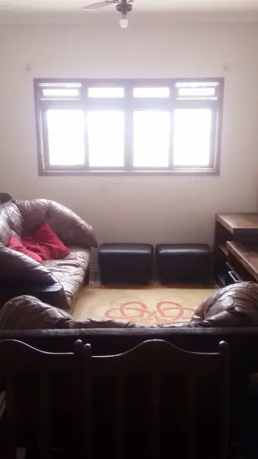 Foto 9 de Casa com 3 quartos à venda, 250m2 em Itanhaem - SP