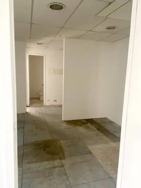 Foto 5 de Sala Comercial para alugar, 130m2 em São Paulo - SP