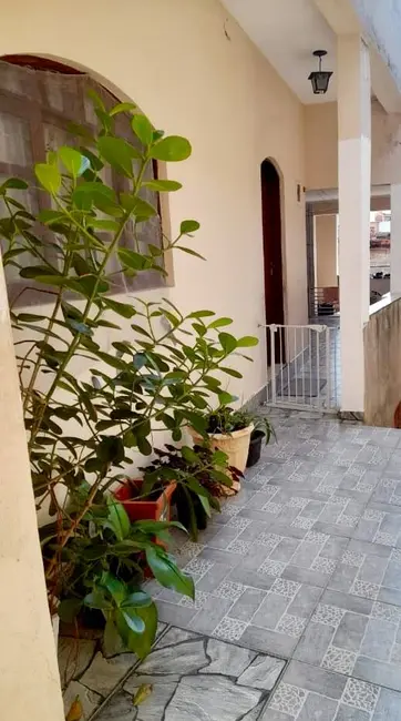 Foto 5 de Casa com 4 quartos à venda, 256m2 em Vila São José, São Paulo - SP