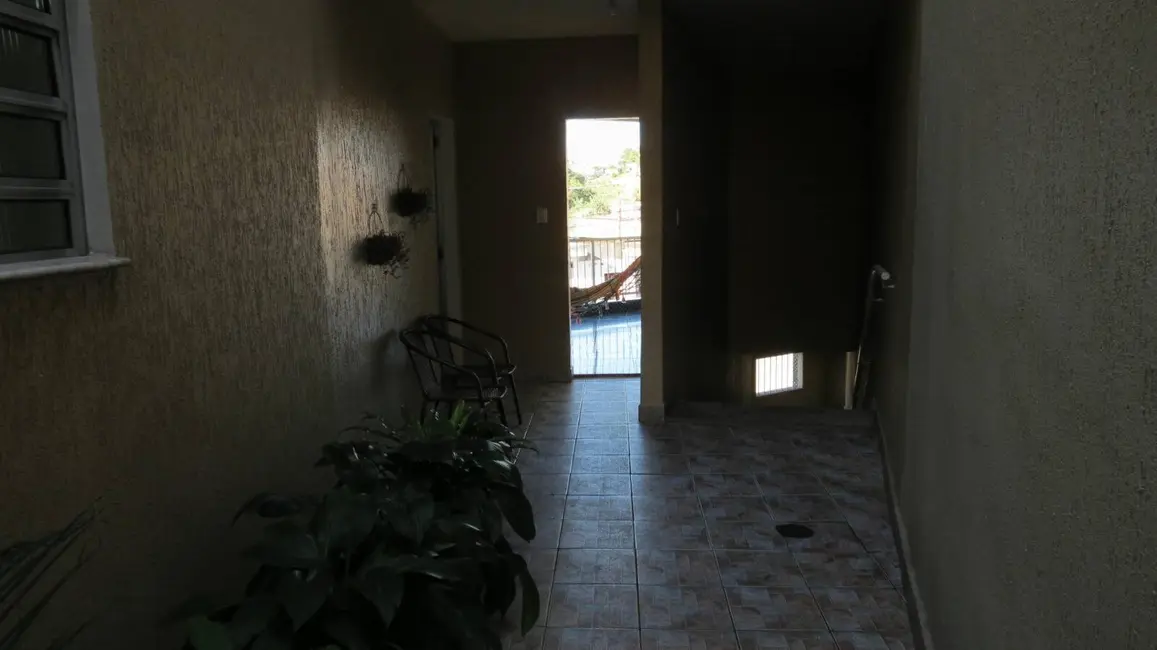 Foto 3 de Casa com 3 quartos à venda, 250m2 em Jardim Santo André, São Paulo - SP