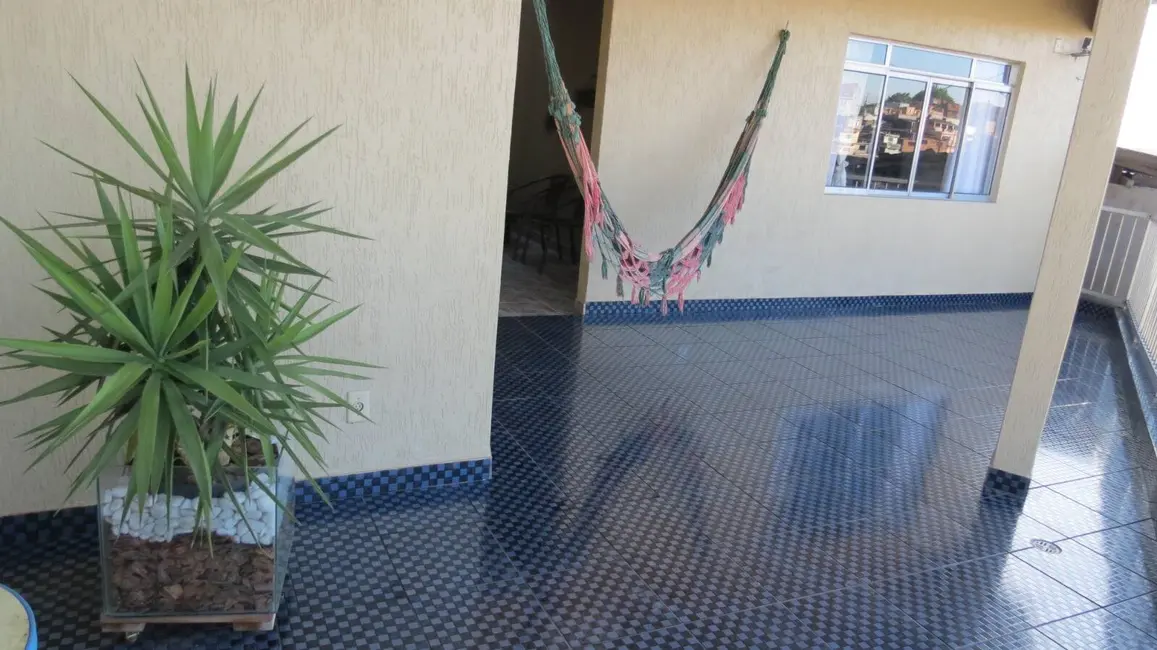 Foto 4 de Casa com 3 quartos à venda, 250m2 em Jardim Santo André, São Paulo - SP