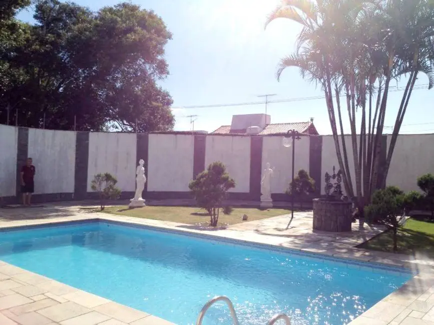 Foto 1 de Casa com 4 quartos à venda, 739m2 em Interlagos, São Paulo - SP