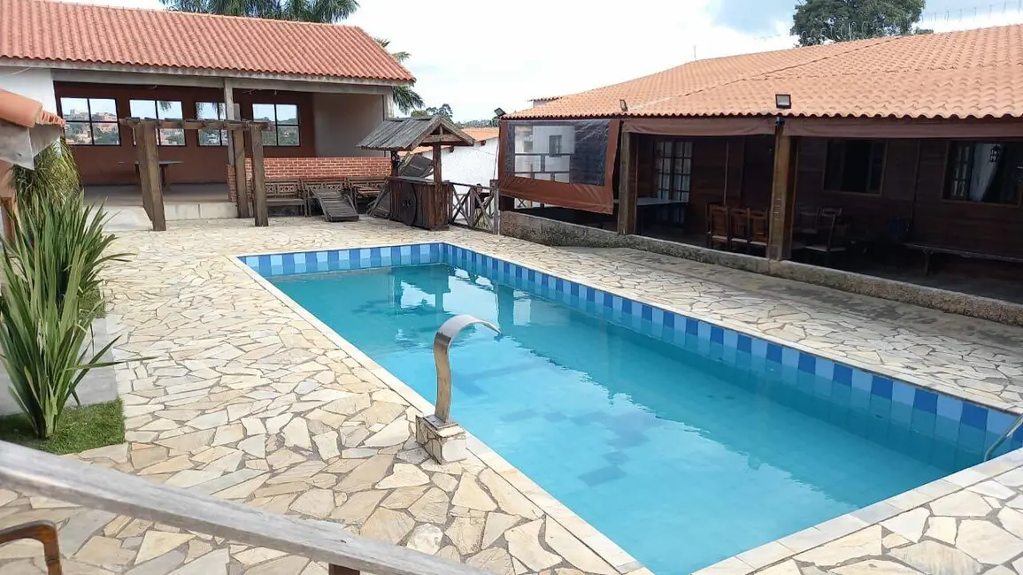 Chácara com 2 quartos à venda, 1000m2 em Jardim Shangrilá (Zona Sul), São Paulo - SP - imagem 3 Foto 3 de Chácara com 2 quartos à venda, 1000m2 em Jardim Shangrilá (Zona Sul), São Paulo - SP