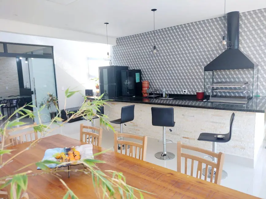 Casa com 4 quartos à venda, 350m2 em Interlagos, São Paulo - SP - imagem 8 Foto 8 de Casa com 4 quartos à venda, 350m2 em Interlagos, São Paulo - SP