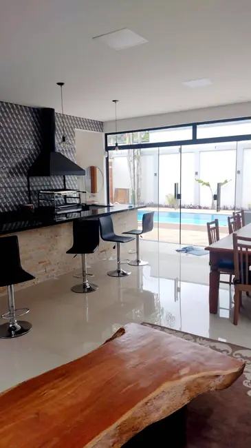 Casa com 4 quartos à venda, 350m2 em Interlagos, São Paulo - SP - imagem 9 Foto 9 de Casa com 4 quartos à venda, 350m2 em Interlagos, São Paulo - SP