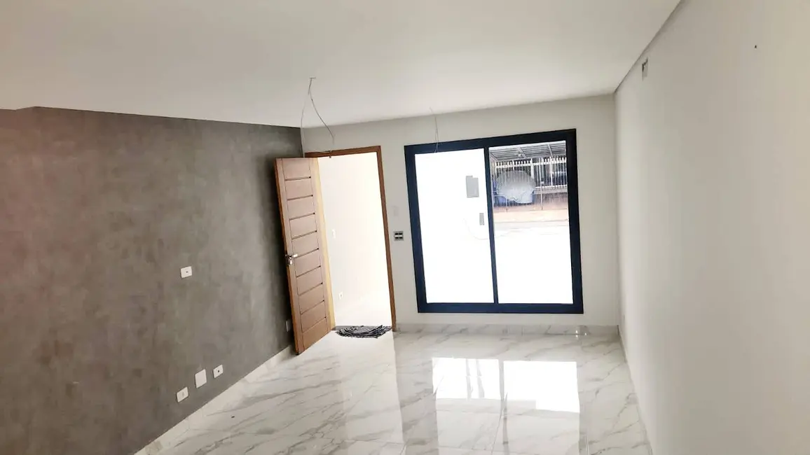 Casa com 3 quartos à venda, 108m2 em Jardim Sabará, São Paulo - SP - imagem 1 Foto 1 de Casa com 3 quartos à venda, 108m2 em Jardim Sabará, São Paulo - SP
