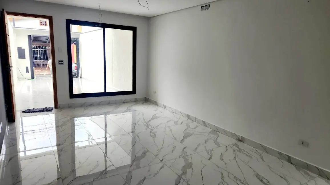 Casa com 3 quartos à venda, 108m2 em Jardim Sabará, São Paulo - SP - imagem 2 Foto 2 de Casa com 3 quartos à venda, 108m2 em Jardim Sabará, São Paulo - SP