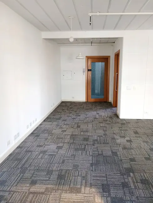 Sala Comercial à venda e para alugar, 98m2 em Cidade Monções, São Paulo - SP - imagem 7 Foto 7 de Sala Comercial à venda e para alugar, 98m2 em Cidade Monções, São Paulo - SP