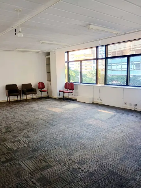 Sala Comercial à venda e para alugar, 98m2 em Cidade Monções, São Paulo - SP - imagem 3 Foto 3 de Sala Comercial à venda e para alugar, 98m2 em Cidade Monções, São Paulo - SP