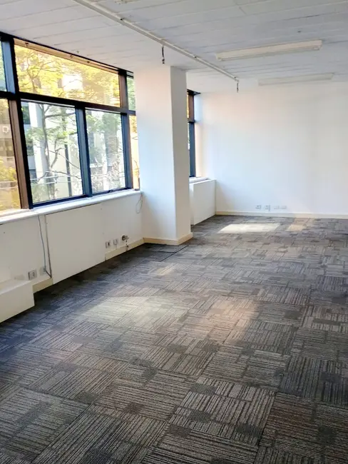 Sala Comercial à venda e para alugar, 98m2 em Cidade Monções, São Paulo - SP - imagem 5 Foto 5 de Sala Comercial à venda e para alugar, 98m2 em Cidade Monções, São Paulo - SP
