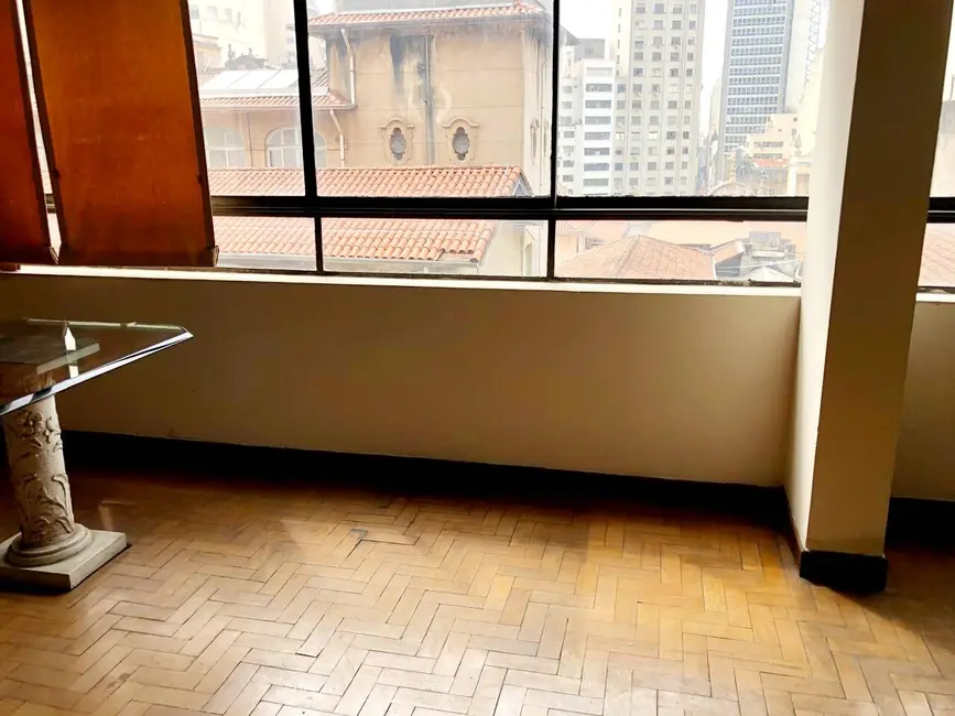 Sala Comercial à venda, 35m2 em Sé, São Paulo - SP - imagem 2 Foto 2 de Sala Comercial à venda, 35m2 em Sé, São Paulo - SP