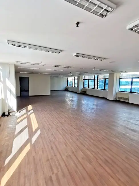 Foto 2 de Sala Comercial à venda, 197m2 em Cidade Monções, São Paulo - SP