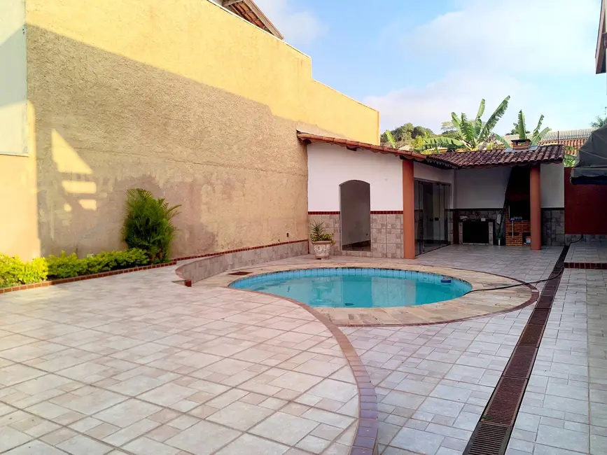 Casa com 4 quartos à venda, 700m2 em Interlagos, São Paulo - SP - imagem 3 Foto 3 de Casa com 4 quartos à venda, 700m2 em Interlagos, São Paulo - SP