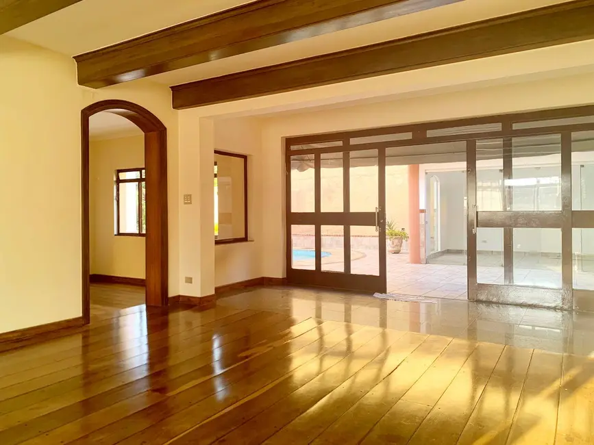 Casa com 4 quartos à venda, 700m2 em Interlagos, São Paulo - SP - imagem 7 Foto 7 de Casa com 4 quartos à venda, 700m2 em Interlagos, São Paulo - SP