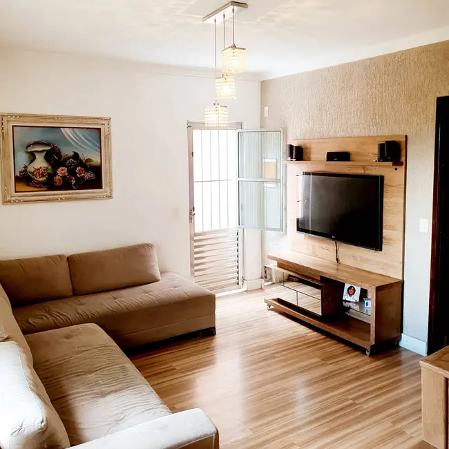 Foto 1 de Casa com 3 quartos à venda, 100m2 em Jardim Myrna, São Paulo - SP