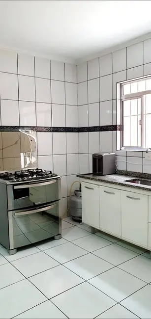 Foto 3 de Casa com 3 quartos à venda, 100m2 em Jardim Myrna, São Paulo - SP