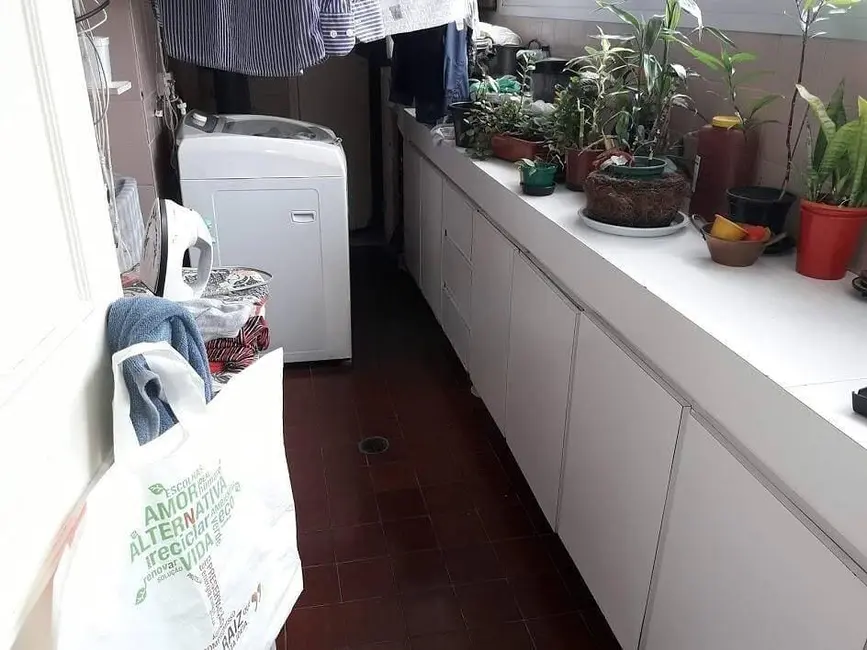 Apartamento com 3 quartos à venda, 142m2 em Moema, São Paulo - SP - imagem 7 Foto 7 de Apartamento com 3 quartos à venda, 142m2 em Moema, São Paulo - SP