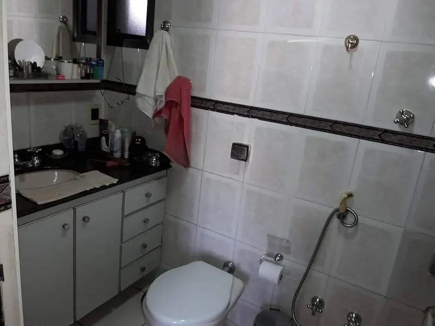 Apartamento com 3 quartos à venda, 142m2 em Moema, São Paulo - SP - imagem 6 Foto 6 de Apartamento com 3 quartos à venda, 142m2 em Moema, São Paulo - SP