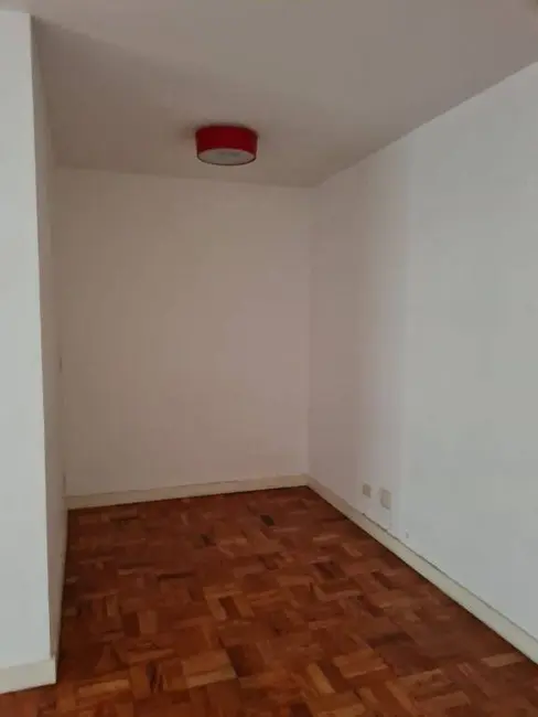 Apartamento com 2 quartos para alugar, 100m2 em Itaim Bibi, São Paulo - SP - imagem 5 Foto 5 de Apartamento com 2 quartos para alugar, 100m2 em Itaim Bibi, São Paulo - SP