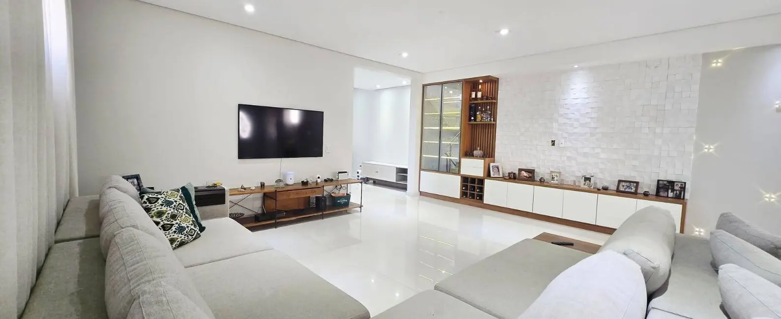 Foto 3 de Casa de Condomínio com 4 quartos à venda, 350m2 em Jardim Prudência, São Paulo - SP