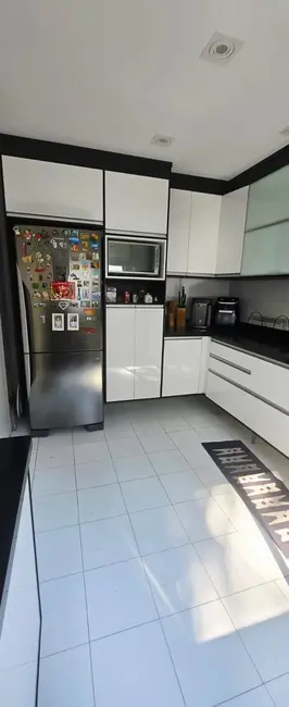 Foto 8 de Casa de Condomínio com 4 quartos à venda, 350m2 em Jardim Prudência, São Paulo - SP