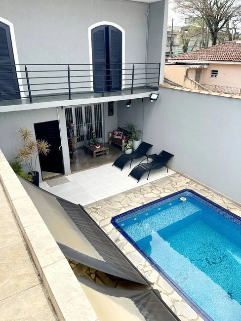 Casa com 3 quartos à venda, 261m2 em Terceira Divisão de Interlagos, São Paulo - SP - imagem 1 Foto 1 de Casa com 3 quartos à venda, 261m2 em Terceira Divisão de Interlagos, São Paulo - SP