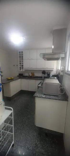 Foto 9 de Casa com 3 quartos à venda, 400m2 em Interlagos, São Paulo - SP
