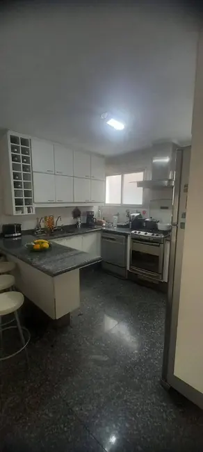 Foto 8 de Casa com 3 quartos à venda, 400m2 em Interlagos, São Paulo - SP
