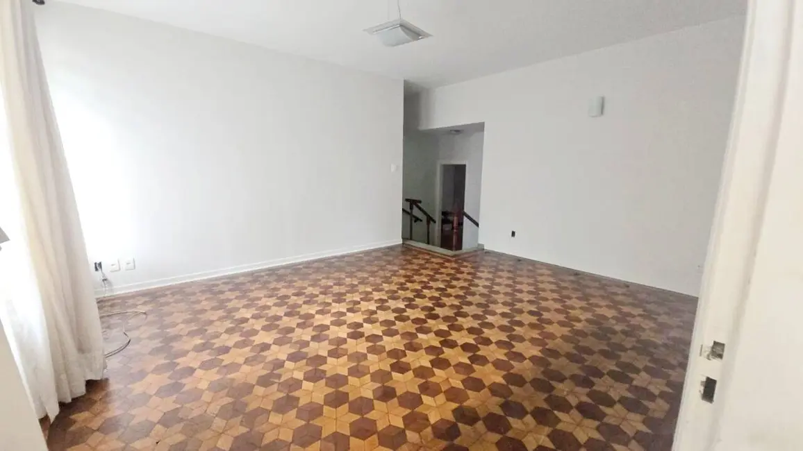 Foto 2 de Casa com 3 quartos à venda, 285m2 em Jardim Londrina, São Paulo - SP