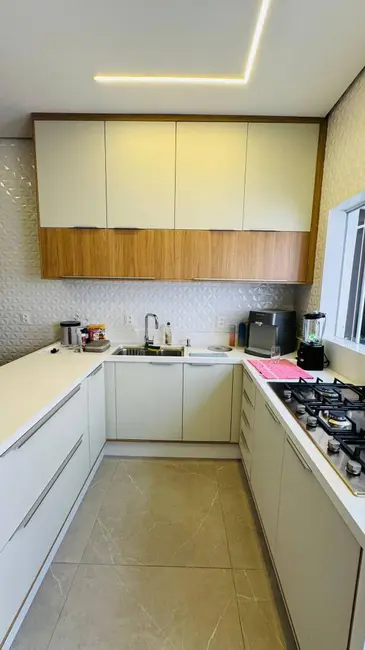 Casa com 3 quartos à venda, 200m2 em Cidade Dutra, São Paulo - SP - imagem 5 Foto 5 de Casa com 3 quartos à venda, 200m2 em Cidade Dutra, São Paulo - SP