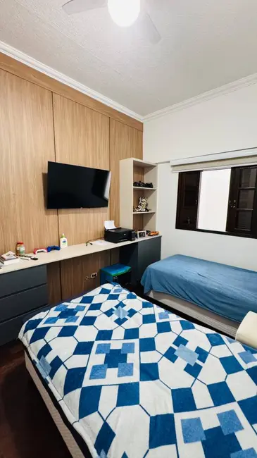 Casa com 3 quartos à venda, 200m2 em Cidade Dutra, São Paulo - SP - imagem 9 Foto 9 de Casa com 3 quartos à venda, 200m2 em Cidade Dutra, São Paulo - SP