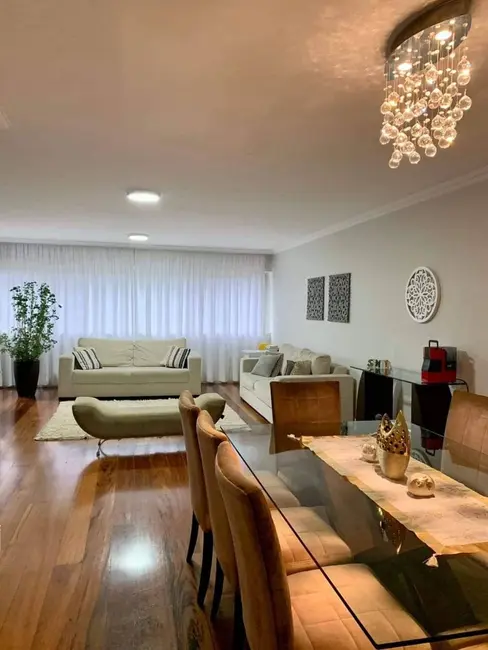 Foto 2 de Apartamento com 4 quartos à venda, 184m2 em Cidade Dutra, São Paulo - SP