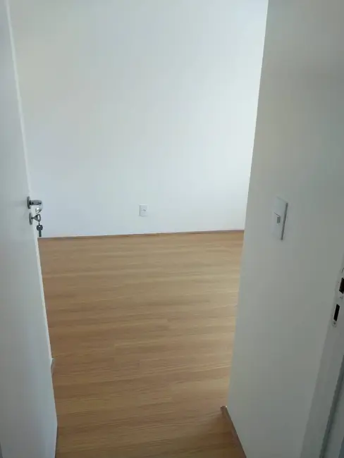 Foto 6 de Apartamento com 2 quartos para alugar, 38m2 em Usina Piratininga, São Paulo - SP