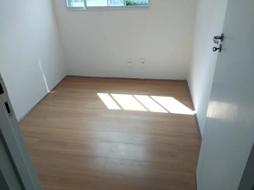 Foto 8 de Apartamento com 2 quartos para alugar, 38m2 em Usina Piratininga, São Paulo - SP