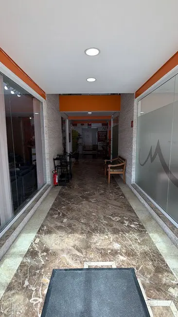 Foto 3 de Sala Comercial à venda, 450m2 em Vila Sofia, São Paulo - SP