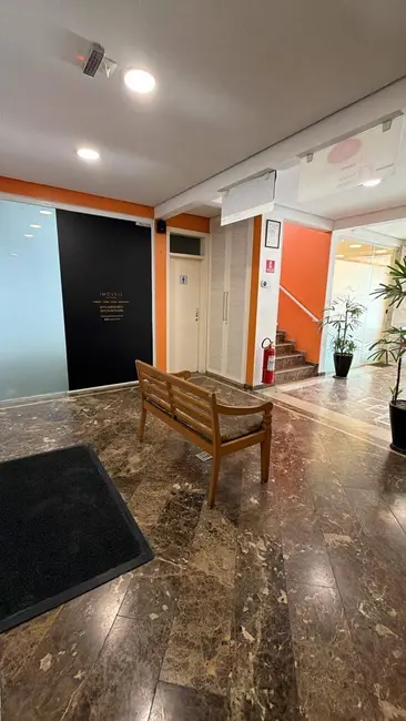 Foto 5 de Sala Comercial à venda, 450m2 em Vila Sofia, São Paulo - SP