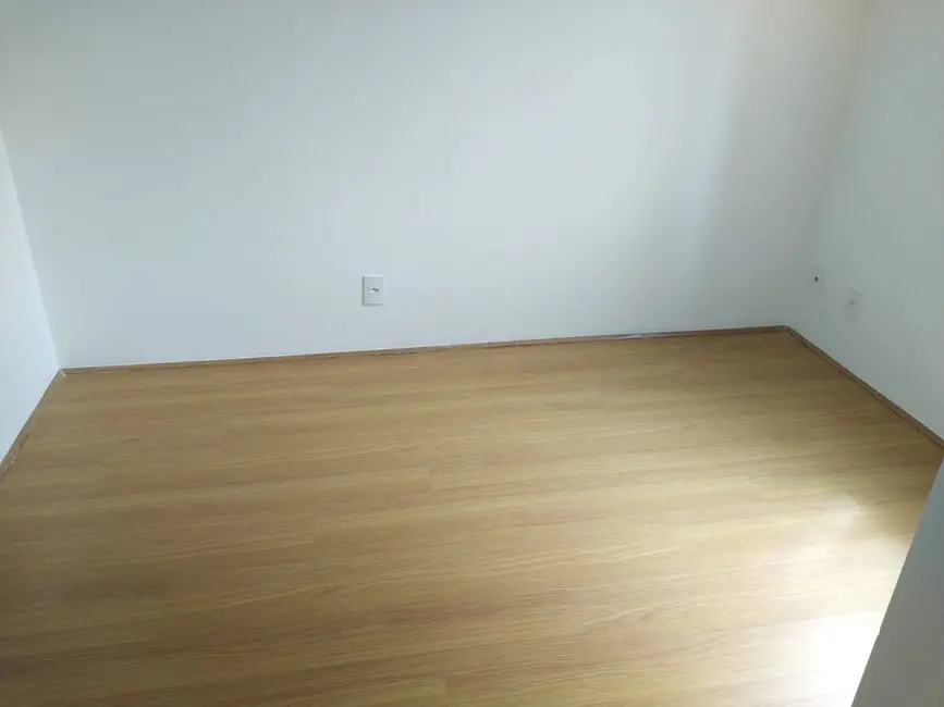 Foto 5 de Apartamento com 2 quartos para alugar, 36m2 em Usina Piratininga, São Paulo - SP