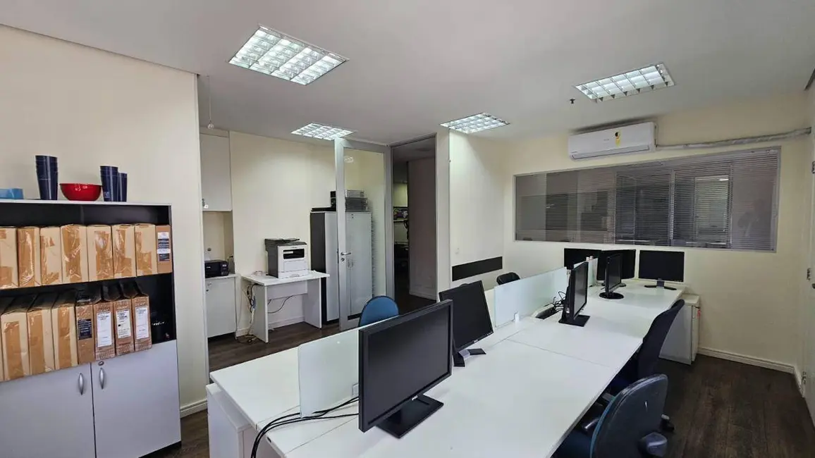 Foto 3 de Sala Comercial para alugar, 1500m2 em Vila Olímpia, São Paulo - SP