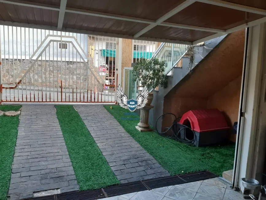 Sobrado com 3 quartos à venda, 260m2 em Horto Florestal, São Paulo - SP - imagem 1 Foto 1 de Sobrado com 3 quartos à venda, 260m2 em Horto Florestal, São Paulo - SP