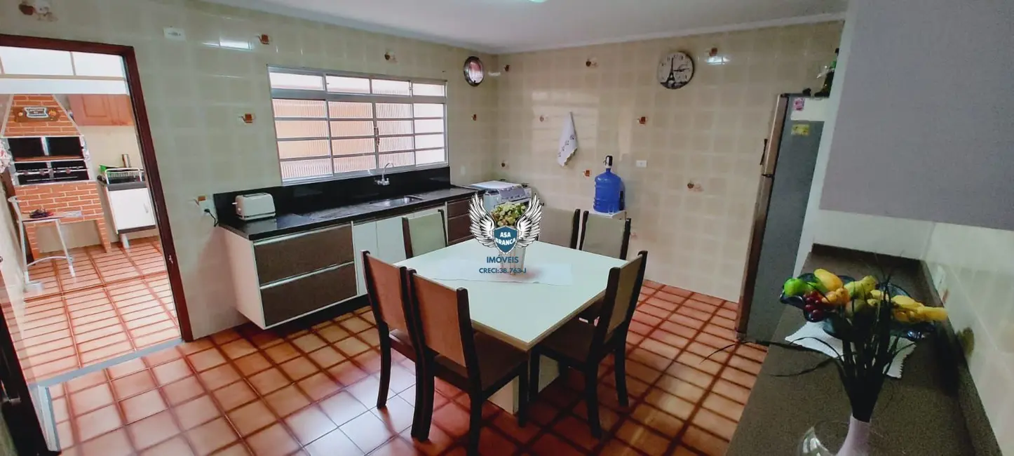 Sobrado com 2 quartos à venda, 203m2 em Jardim Modelo, São Paulo - SP - imagem 4 Foto 4 de Sobrado com 2 quartos à venda, 203m2 em Jardim Modelo, São Paulo - SP