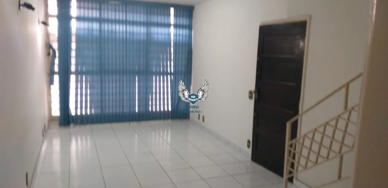 Foto 2 de Sobrado com 2 quartos à venda, 120m2 em Jardim das Laranjeiras, São Paulo - SP