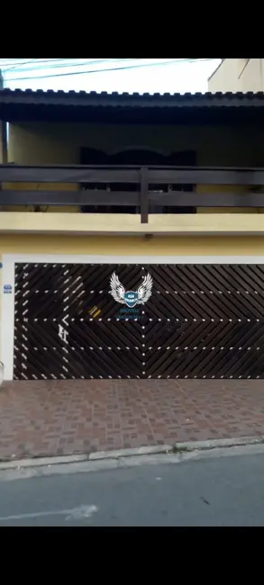 Sobrado com 4 quartos à venda, 200m2 em Furnas, São Paulo - SP - imagem 1 Foto 1 de Sobrado com 4 quartos à venda, 200m2 em Furnas, São Paulo - SP