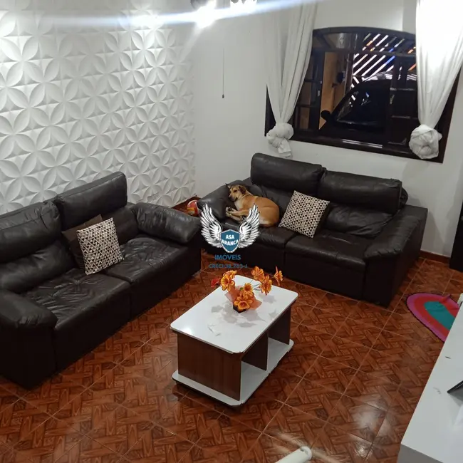 Sobrado com 4 quartos à venda, 200m2 em Furnas, São Paulo - SP - imagem 4 Foto 4 de Sobrado com 4 quartos à venda, 200m2 em Furnas, São Paulo - SP