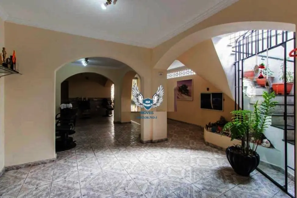 Sobrado com 4 quartos à venda, 358m2 em Santana, São Paulo - SP - imagem 8 Foto 8 de Sobrado com 4 quartos à venda, 358m2 em Santana, São Paulo - SP